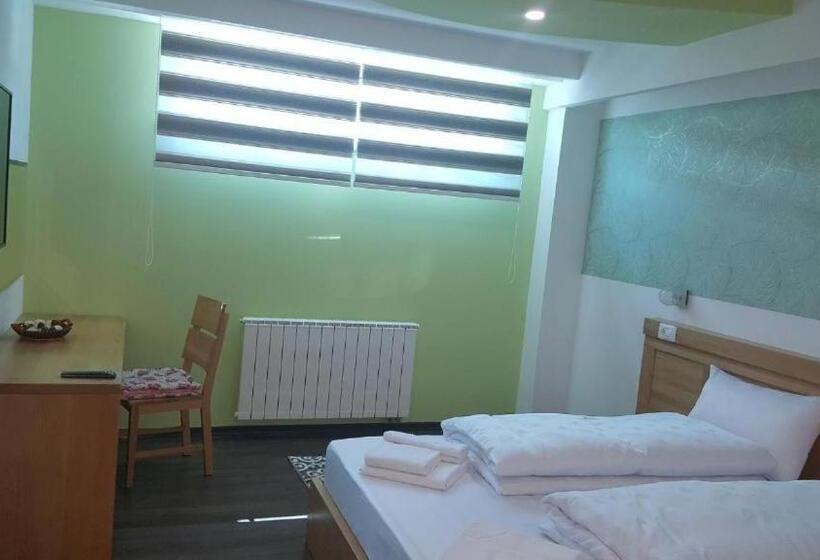 آپارتمان لوکس 1 خوابه, Motel Edeka