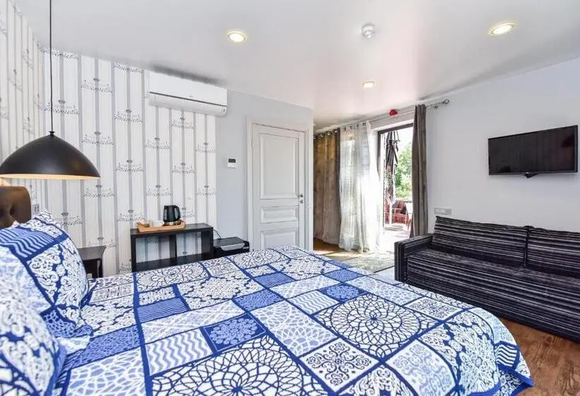 اتاق استاندارد با تراس, Rusne Villa