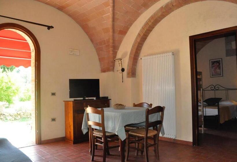 דירת חדר נוף לגינה, Agriturismo Soiano Famiglia Rolfini