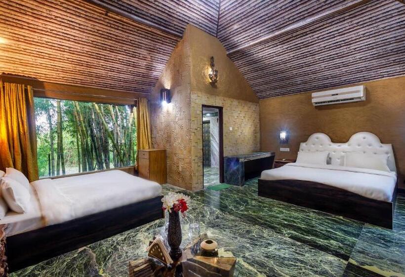 패밀리 룸 가든 전망, Lohagarh Corbett Resort