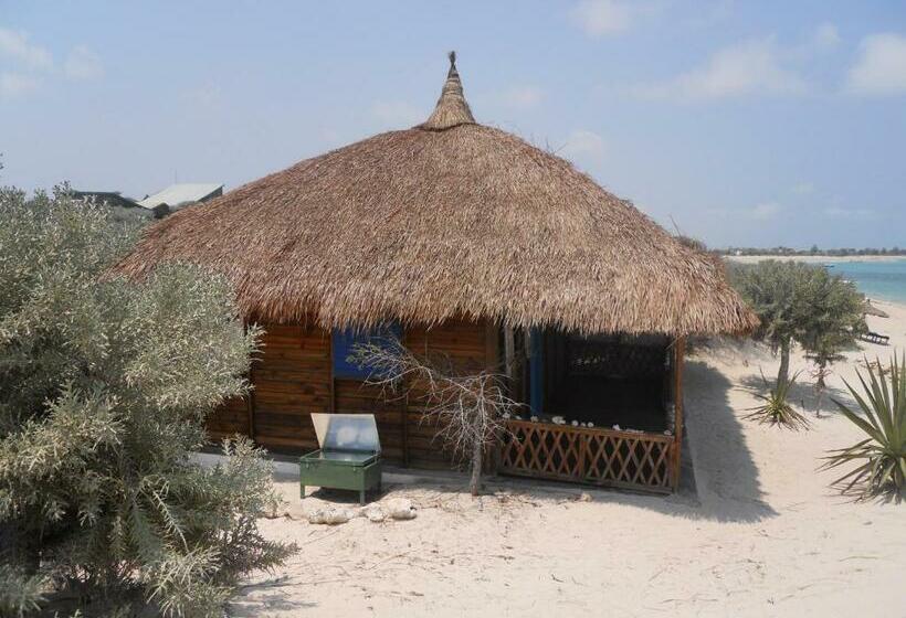 اتاق خانوادگی با چشمانداز دریا, Longo Vezo