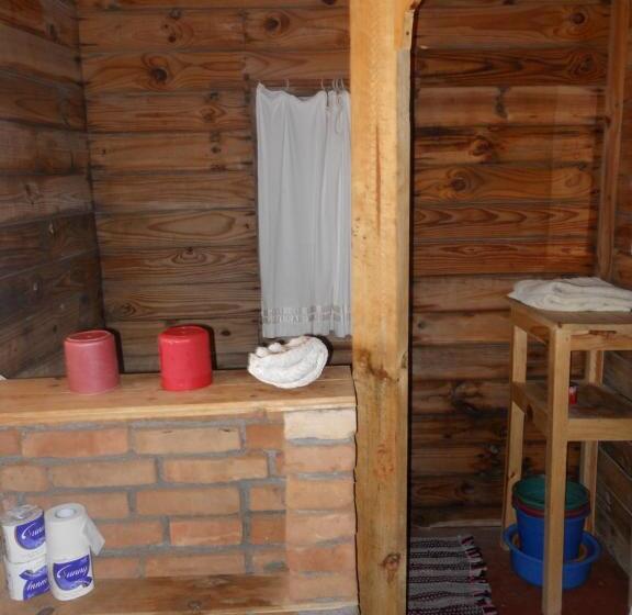 اتاق خانوادگی با چشمانداز دریا, Longo Vezo