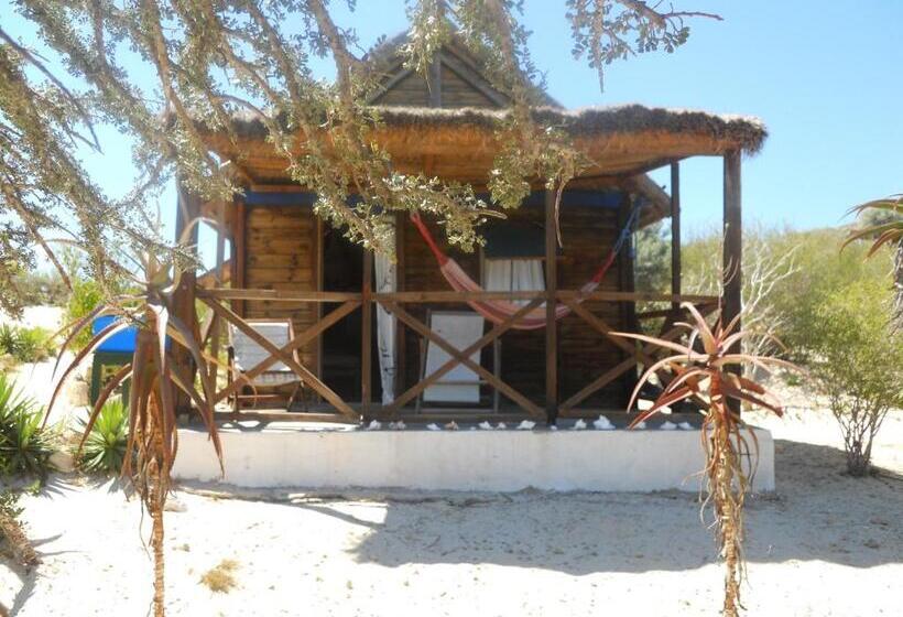 ویلای استاندارد با چشمانداز باغ, Longo Vezo