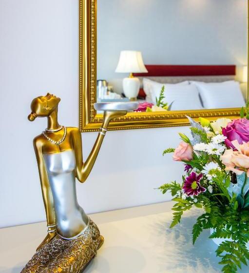 带景观的带双人床的标准间, Phoenicia Blue View