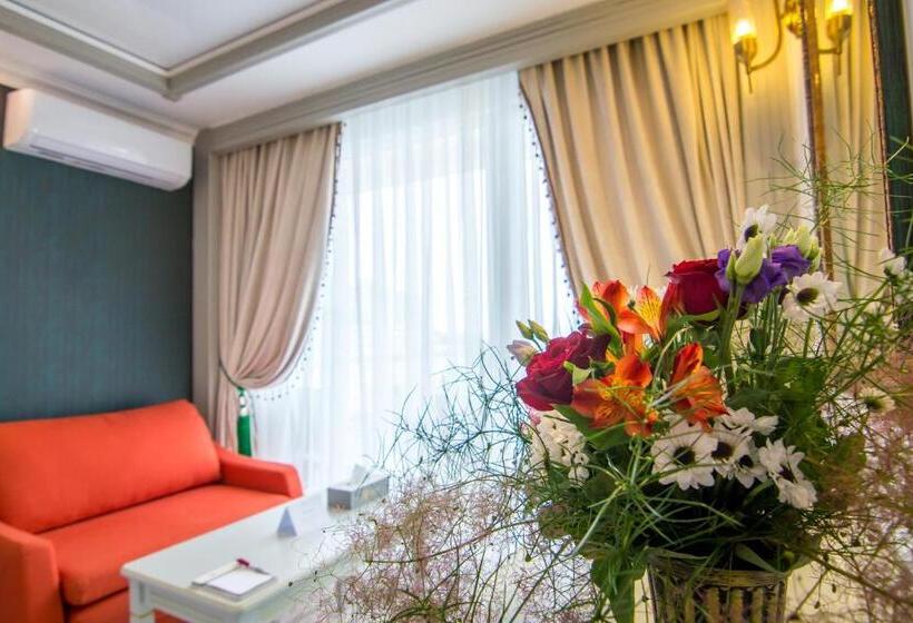 标准间带双人床, Phoenicia Blue View