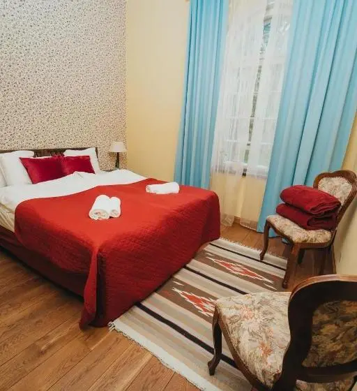 سوییت, Mooste Viinavabriku Hotell & Restoran