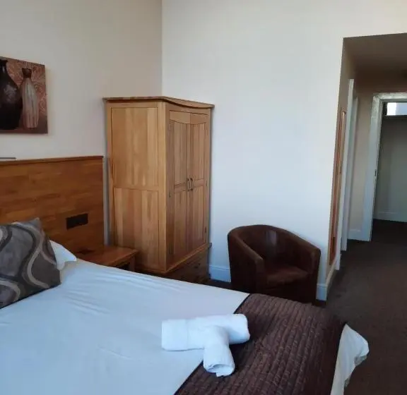 スタンダードルーム, Grammar Lodge Guest House