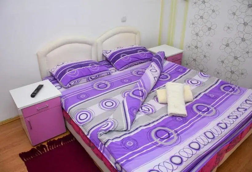 اتاق استاندارد, Guest House Ceca