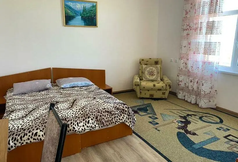 اتاق استاندارد سه نفره, Svetlana Guest House