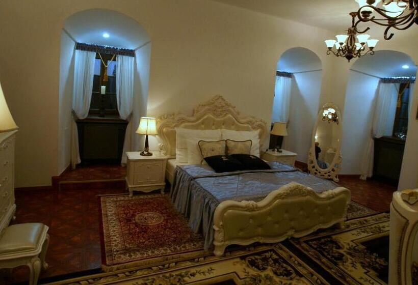 Люкс, Theresia Chateau   Bernolákovo