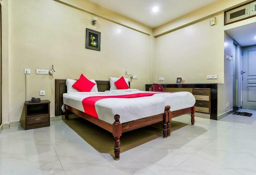 三人经典房间, Super Hotel O Chrompet Near Rela Hospital