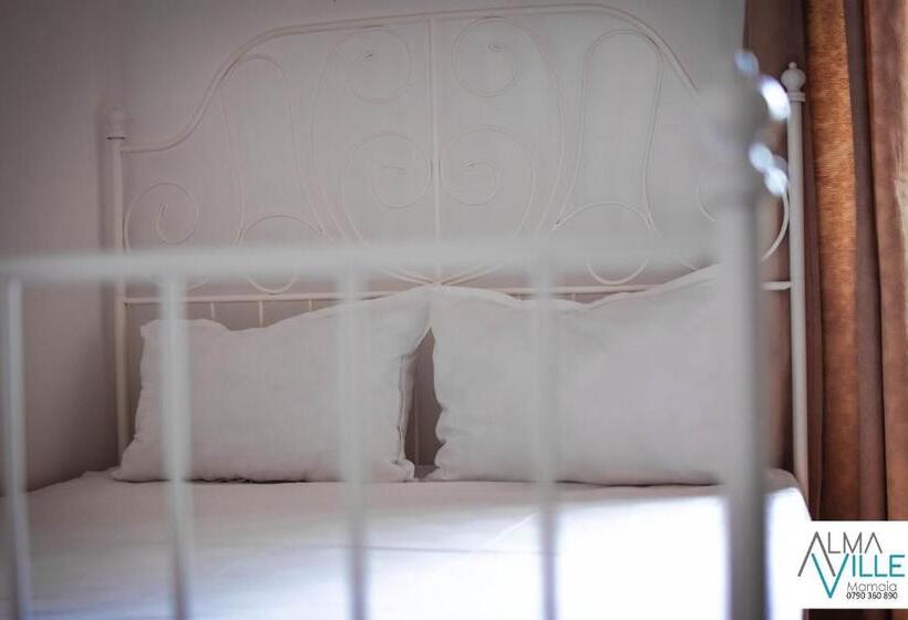 스탠다드 룸 가든 전망, Almaville Mamaia