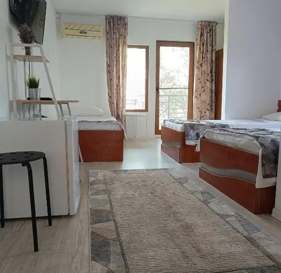 ガーデンビューデラックスルーム, Almaville Mamaia