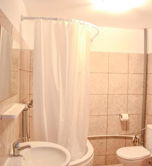 디럭스 룸 가든 전망, Almaville Mamaia