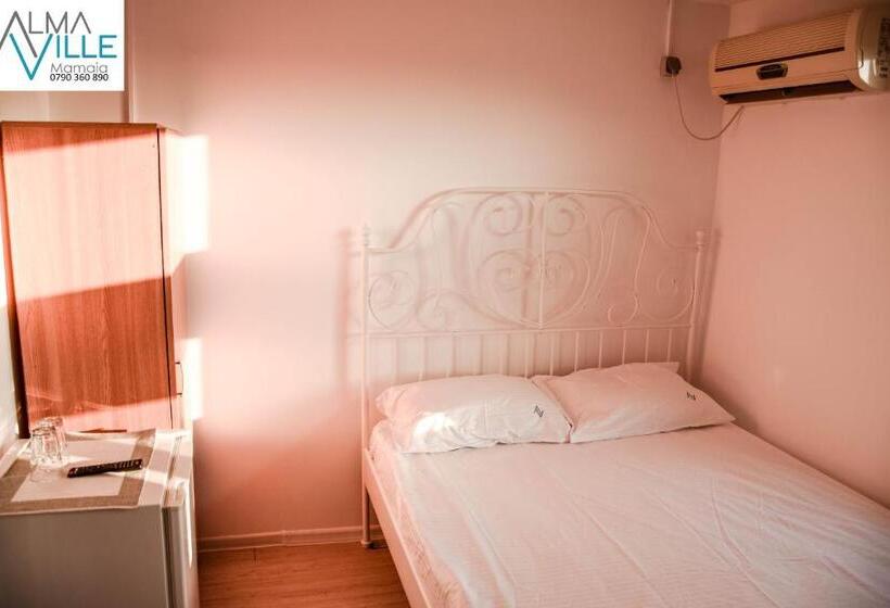 기본룸, Almaville Mamaia