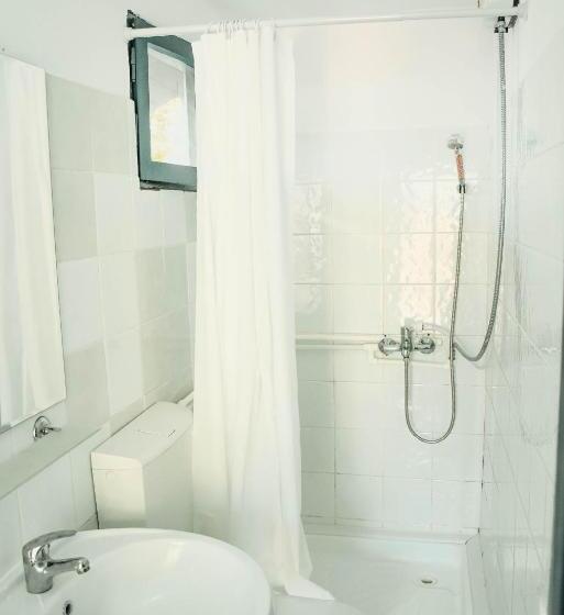 스위트, Almaville Mamaia