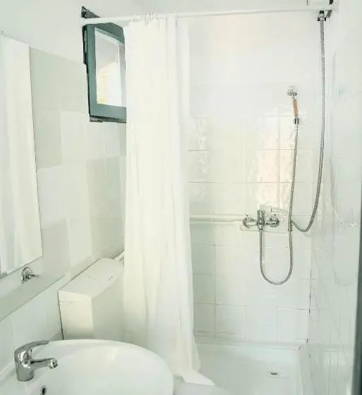 スイート, Almaville Mamaia