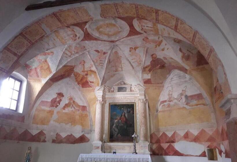 شقة غرفتين, Casa San Felice