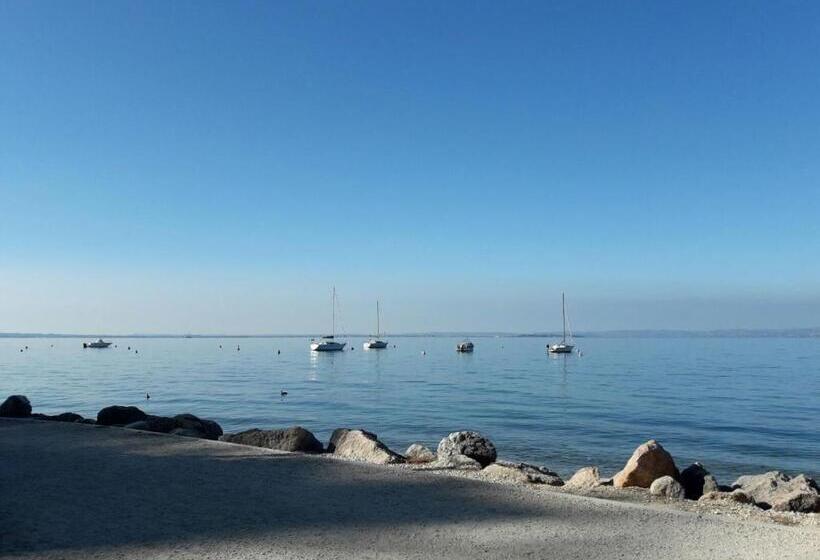패밀리 룸, Casa San Felice