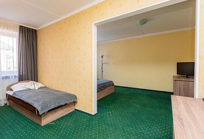اتاق خانوادگی, Guest House Relax Palanga
