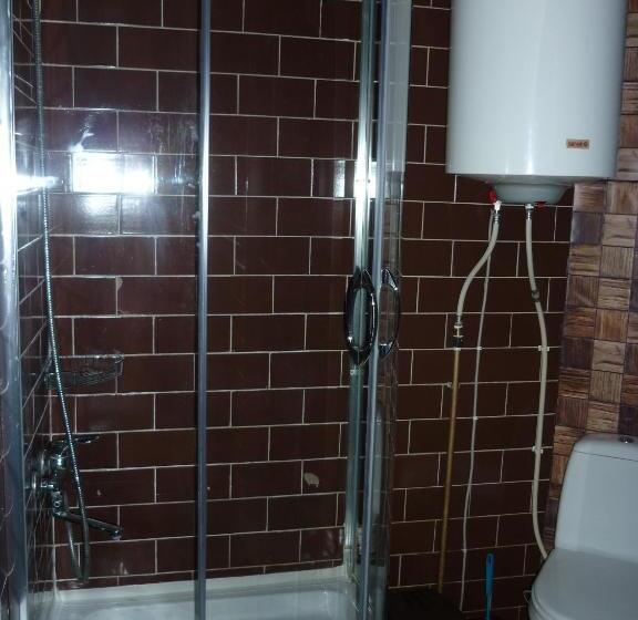 آپارتمان 2 خوابه, Marigolds