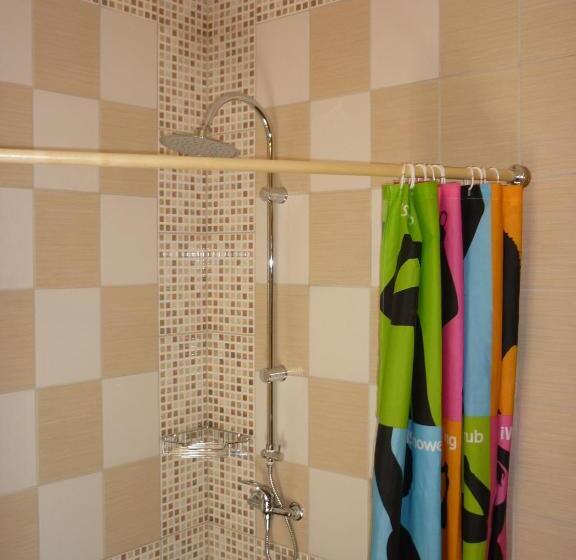 اتاق استاندارد, Marigolds