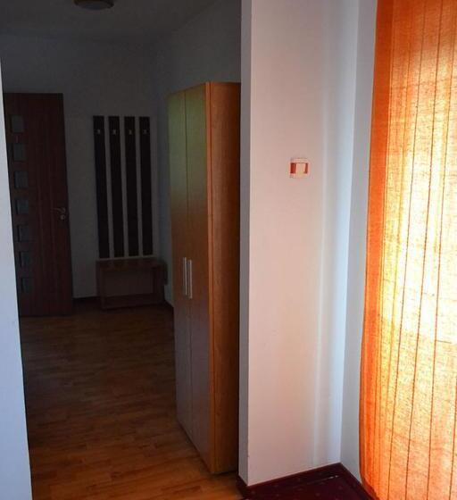 Номер Стандарт, Pensiunea Daniels