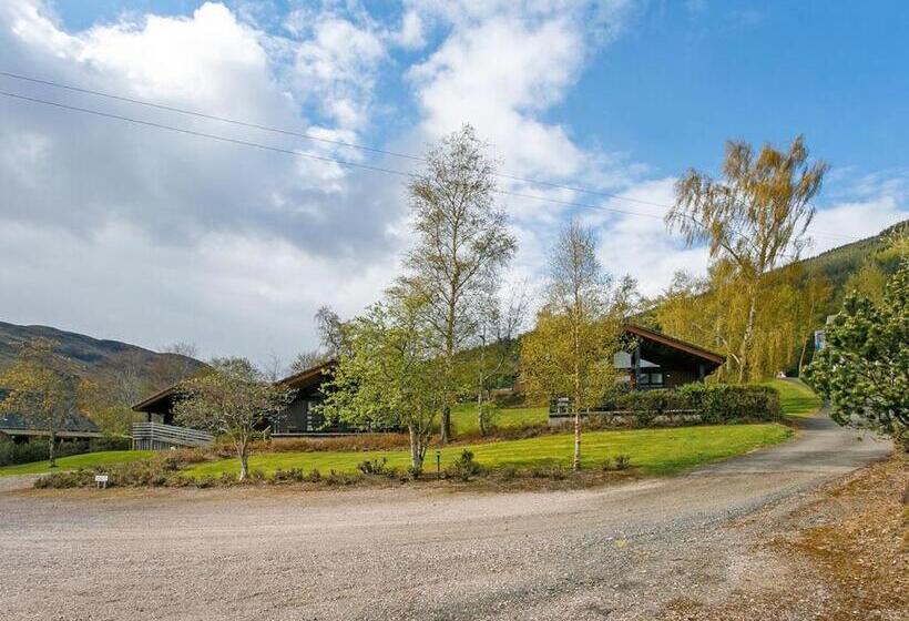 Дом 3 Спальни, Lochearnhead Loch Side