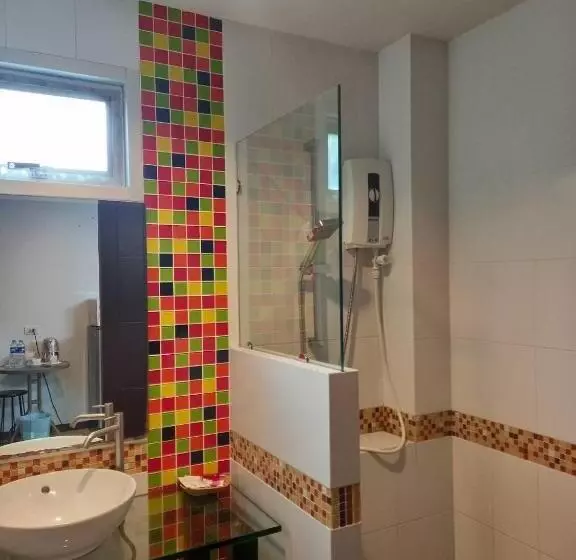 Habitació Estàndard, Benjamas Place