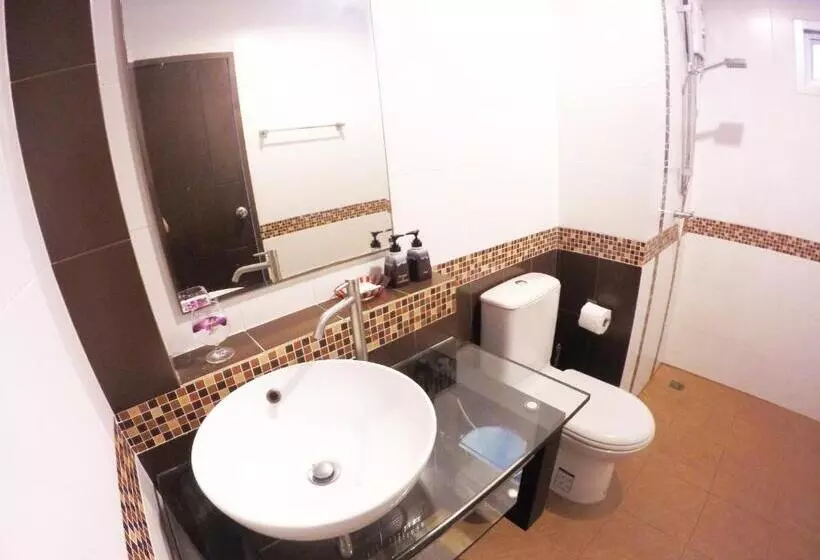 Habitació Estàndard, Benjamas Place