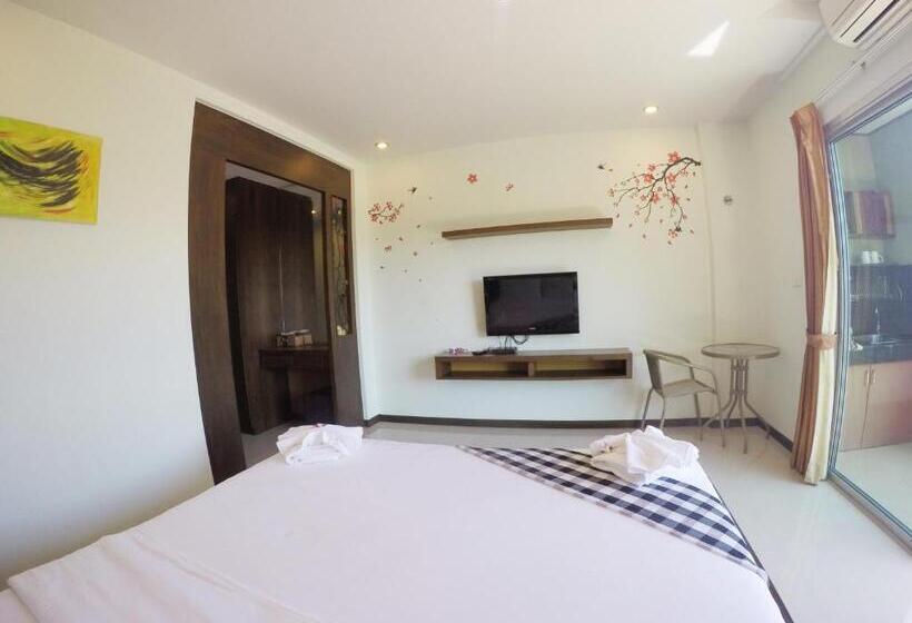 豪华房间, Benjamas Place