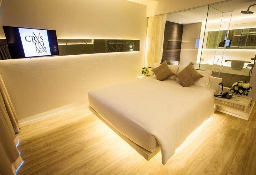 マウンテンビュースイート, Crystal Hotel Hat Yai