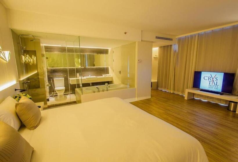 سوییت, Crystal Hotel Hat Yai