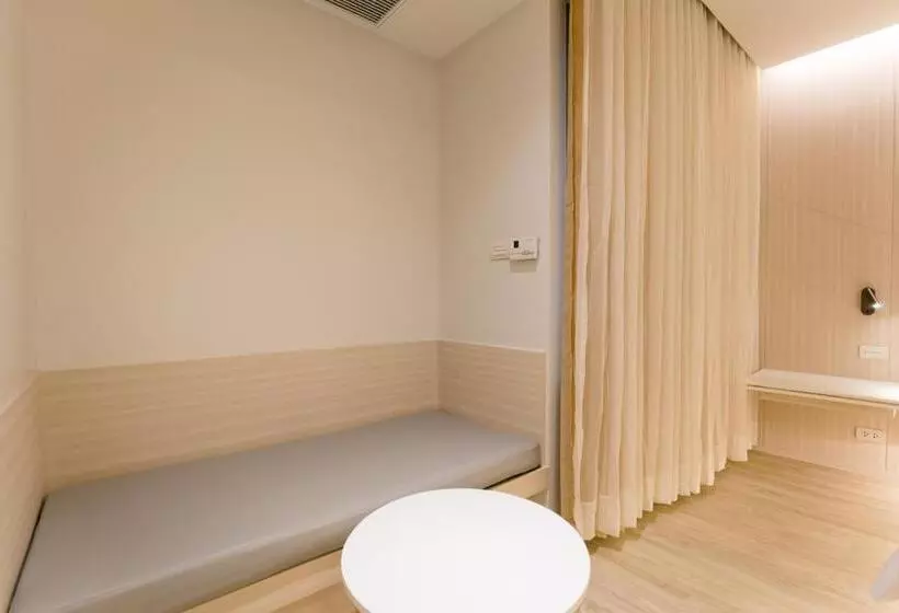スタンダードルーム, Crystal Hotel Hat Yai