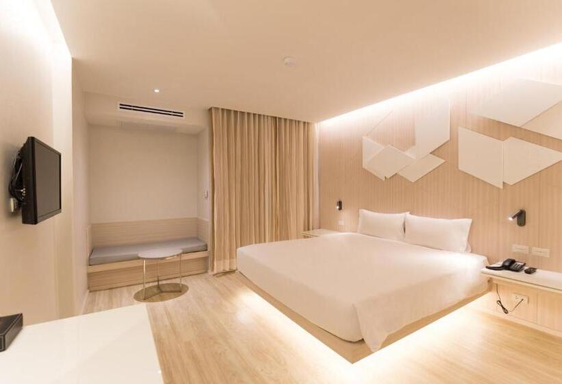 デラックスルーム, Crystal Hotel Hat Yai