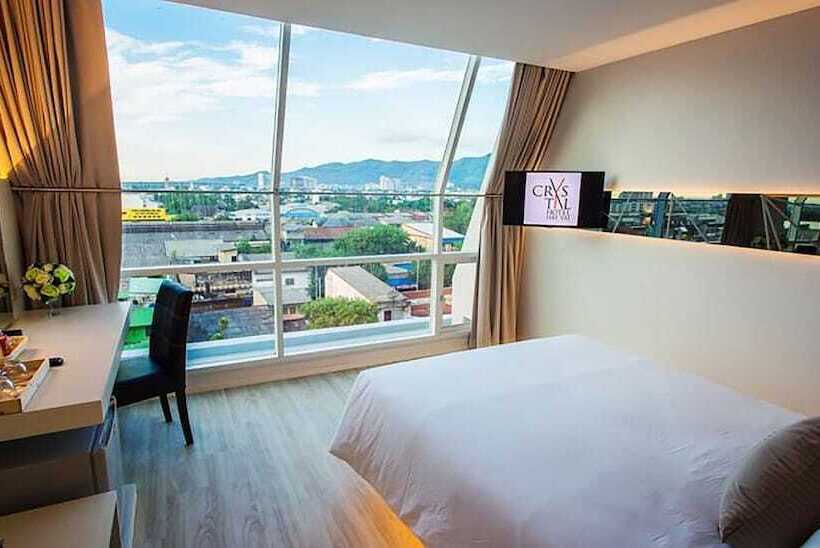 Люкс Вид на Горы, Crystal Hotel Hat Yai