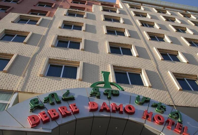 اتاق استاندارد, Debredamo