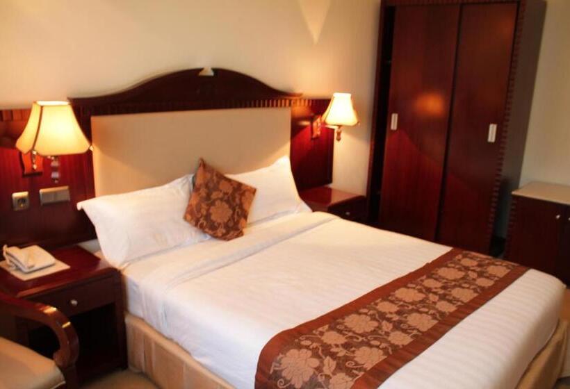 اتاق استاندارد, Debredamo