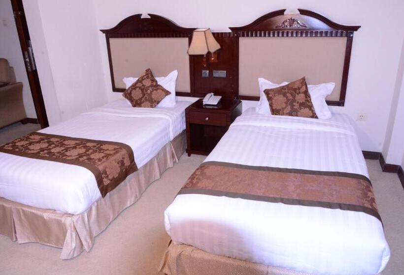 اتاق استاندارد, Debredamo