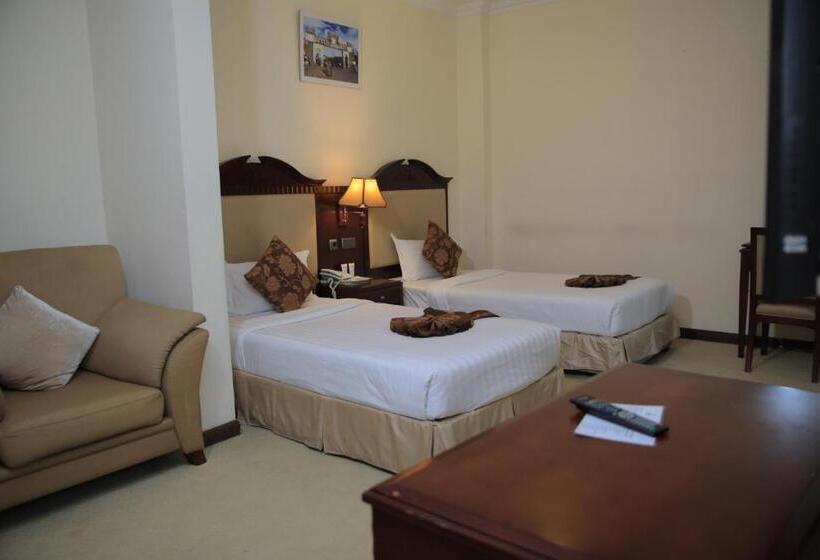 اتاق استاندارد, Debredamo