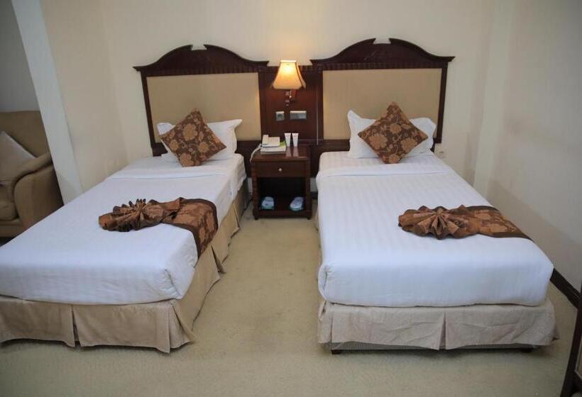 اتاق استاندارد, Debredamo