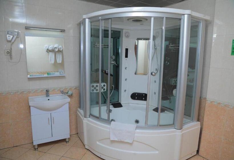 استودیوی لوکس, Debredamo