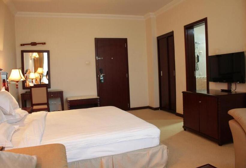 استودیوی لوکس, Debredamo