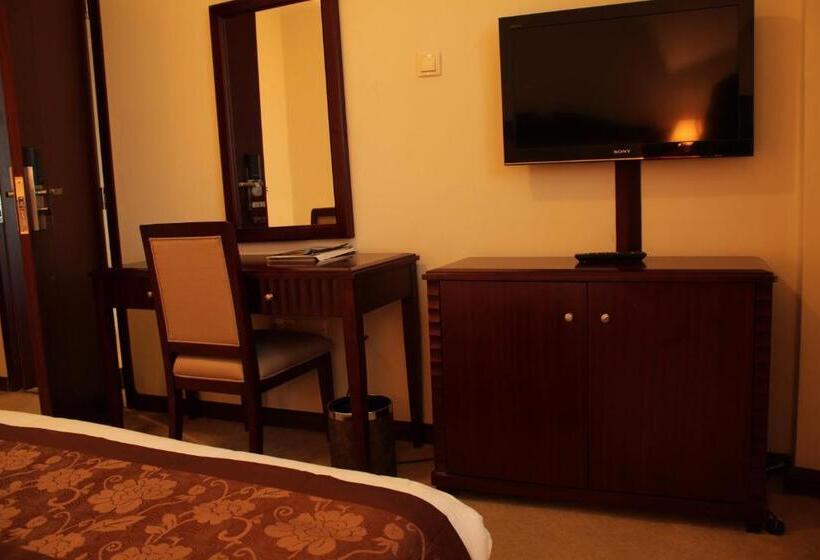 آپارتمان 1 خوابه, Debredamo