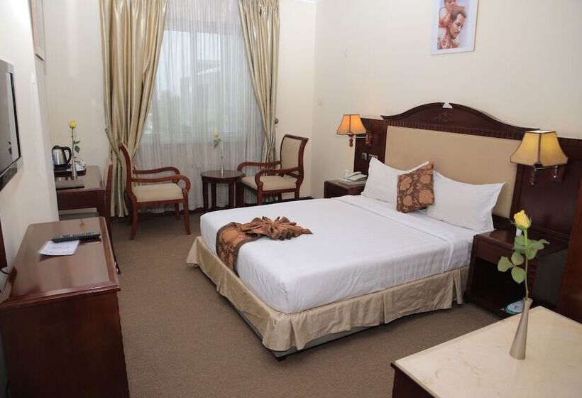 اتاق استاندارد یک نفره, Debredamo