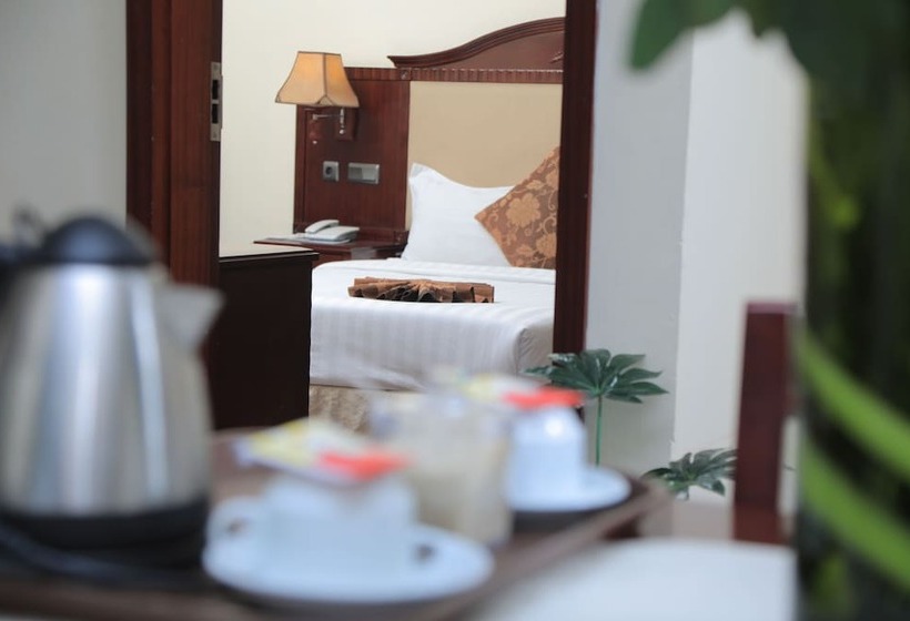 اتاق استاندارد, Debredamo