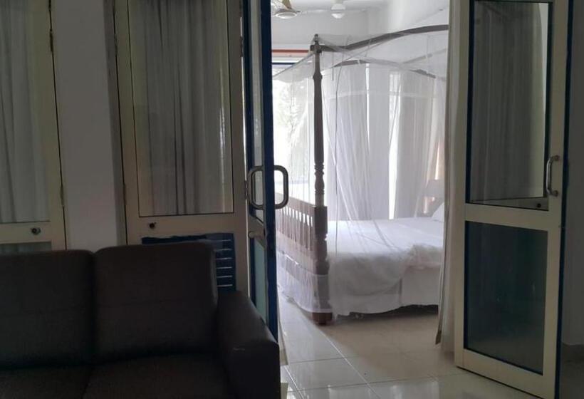 Семейный Номер Вид на Море, Edelweiss Resort