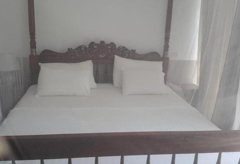 Семейный Номер Вид на Море, Edelweiss Resort