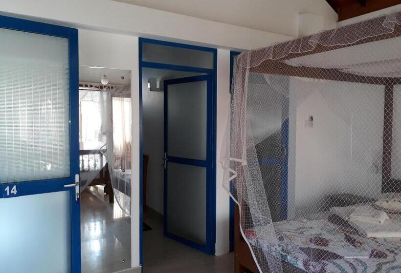 اتاق خانوادگی, Edelweiss Resort
