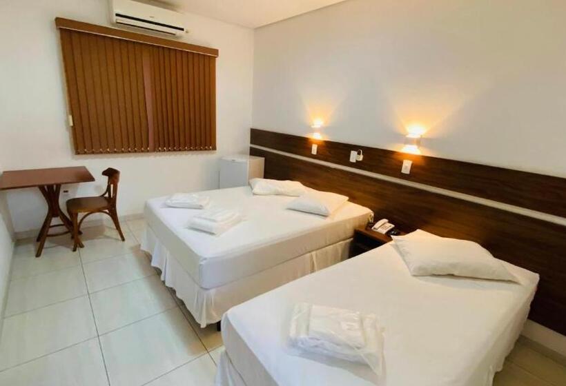 Номер Стандарт, Garrafão Boituva   5 Min Da Rod Castelo Branco Km 116